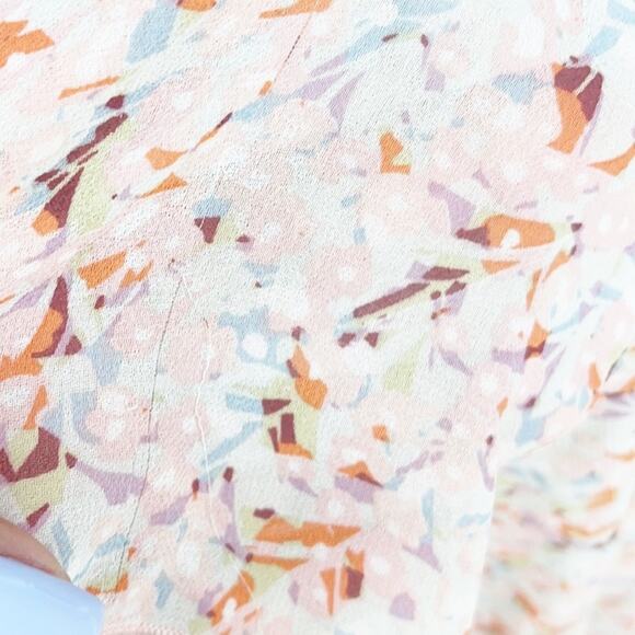 Cabi Women's 5032‎ Pink Floral Style Bella Tank Top Blouse Size Medium - Picture 6 of 6